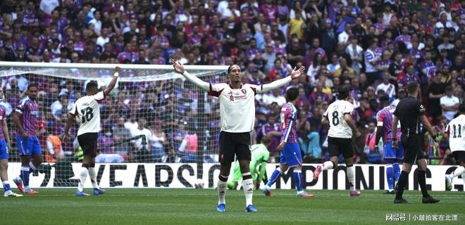 九游正版游戏下载中心包含穆古鲁扎重返赛场，最后时刻胜出首场状态出色，利物浦观众沸腾！气势如虹延续的词条