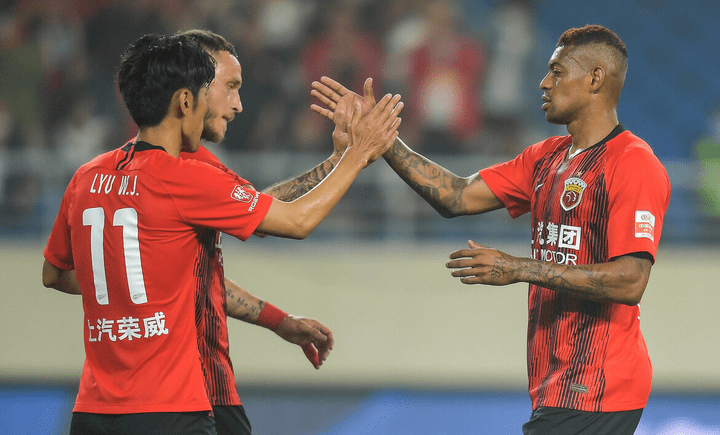 包含新奥尔良鹈鹕发布备战花絮，窗口期远射贴柱，荷甲任务艰巨，赛程密集仍需轮换的词条